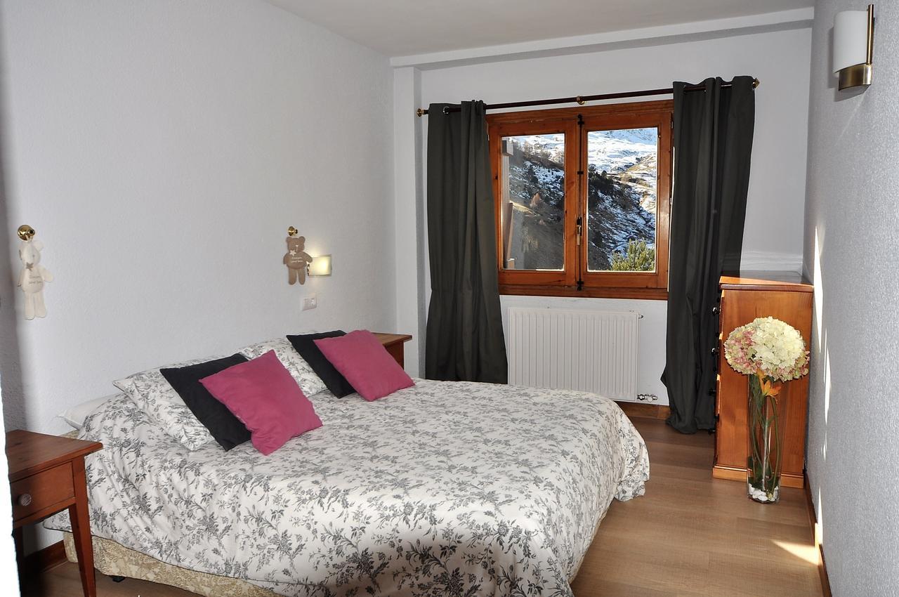Apartamentos Tirol Formigal Exteriér fotografie