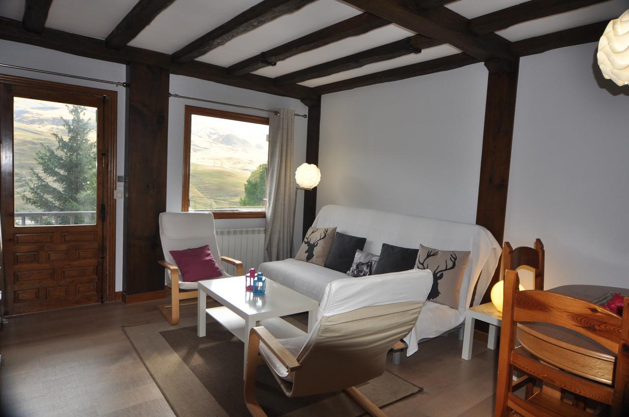 Apartamentos Tirol Formigal Exteriér fotografie